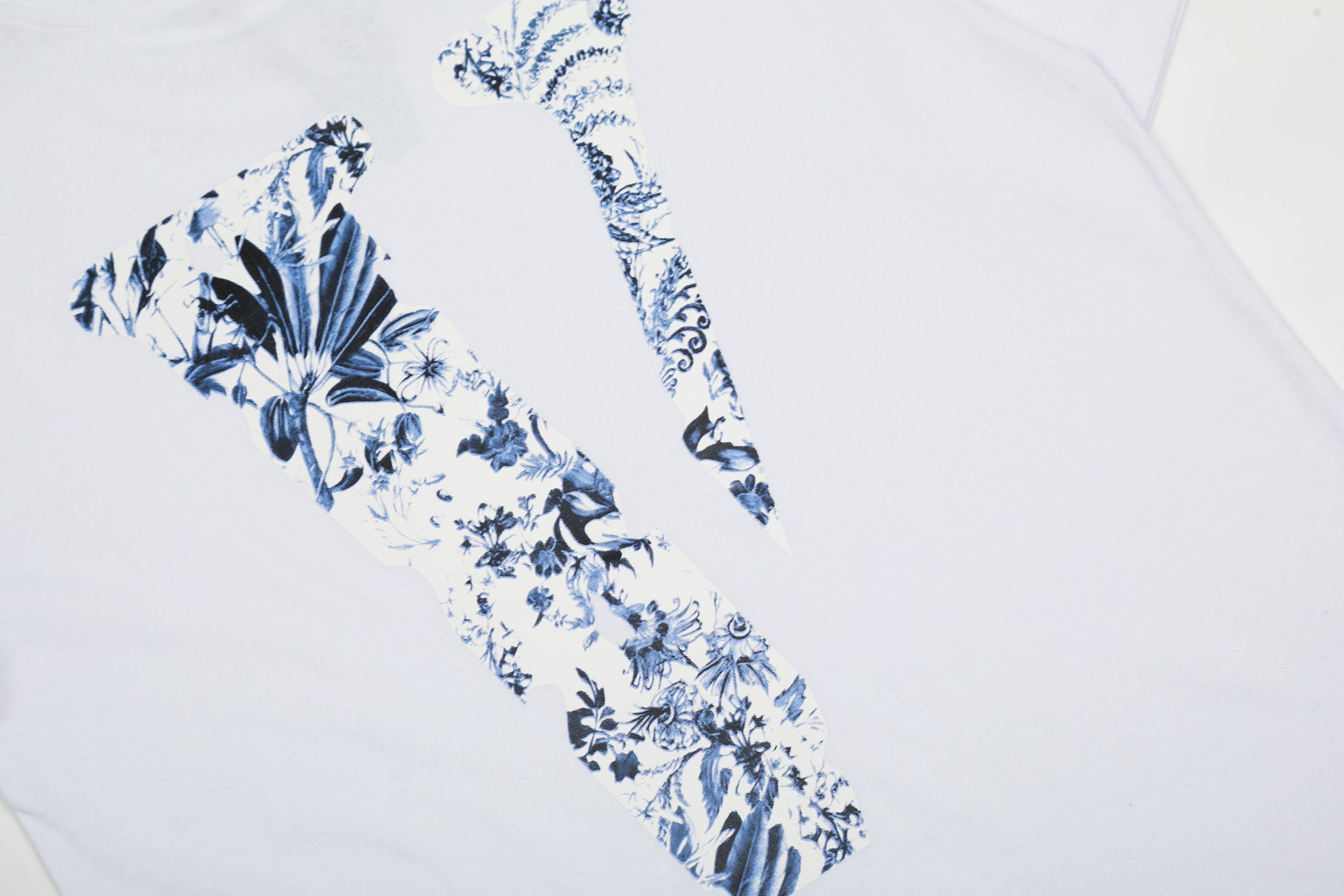 Vlone T-Shirt
